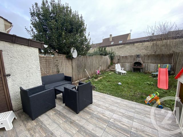 Maison à vendre - 4 pièces - 74,30 m2 - Stains - 93 - ILE-DE-FRANCE