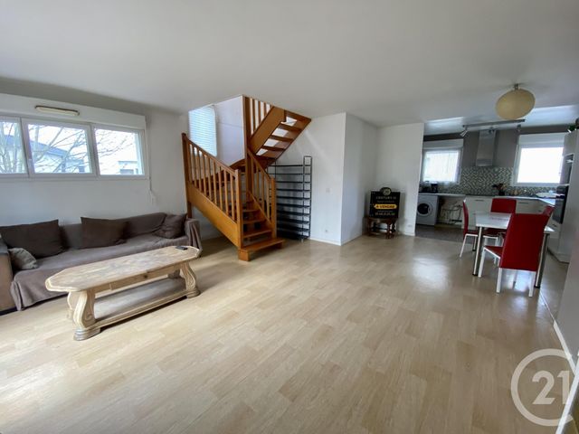 Appartement F4 à vendre - 4 pièces - 88 m2 - Stains - 93 - ILE-DE-FRANCE