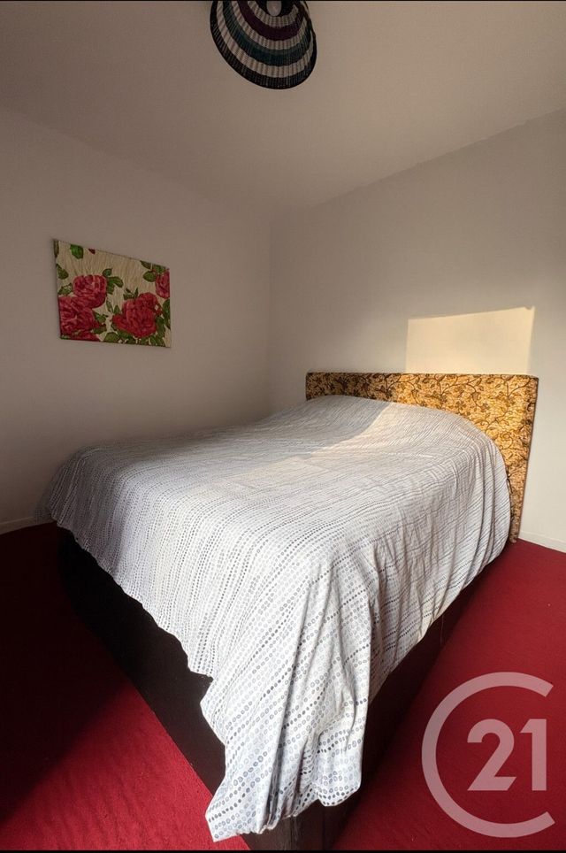 Appartement à vendre - 3 pièces - 56 m2 - Stains - 93 - ILE-DE-FRANCE