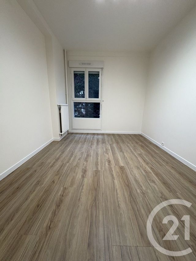Appartement F4 à vendre - 4 pièces - 79,96 m2 - St Denis - 93 - ILE-DE-FRANCE