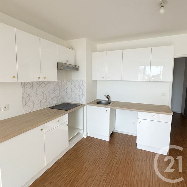 Appartement F3 à vendre - 3 pièces - 61,48 m2 - St Denis - 93 - ILE-DE-FRANCE