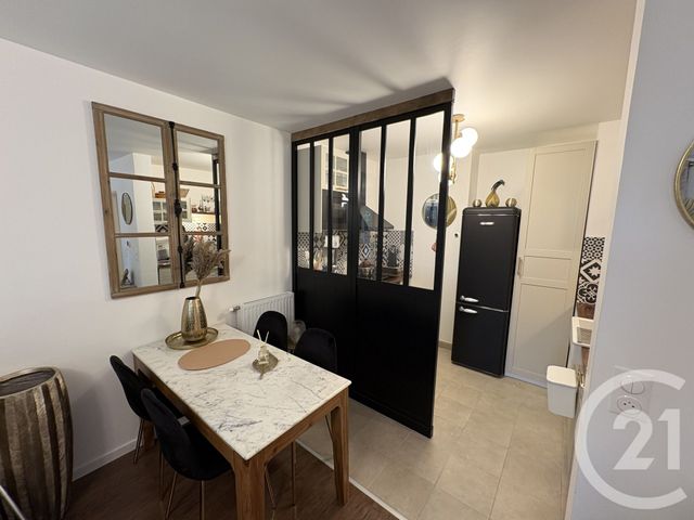 Appartement F2 à vendre - 2 pièces - 45,90 m2 - St Denis - 93 - ILE-DE-FRANCE