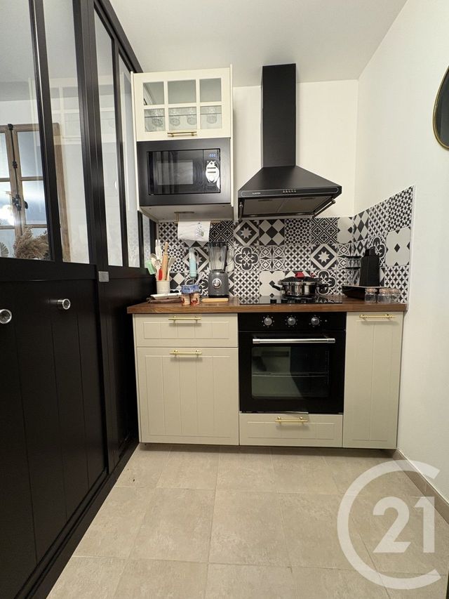 Appartement F2 à vendre - 2 pièces - 45,90 m2 - St Denis - 93 - ILE-DE-FRANCE