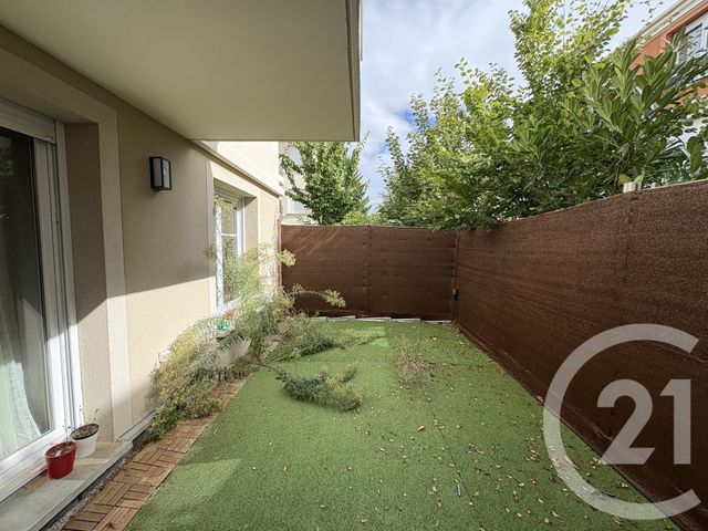 Appartement F2 à vendre - 2 pièces - 45,90 m2 - St Denis - 93 - ILE-DE-FRANCE