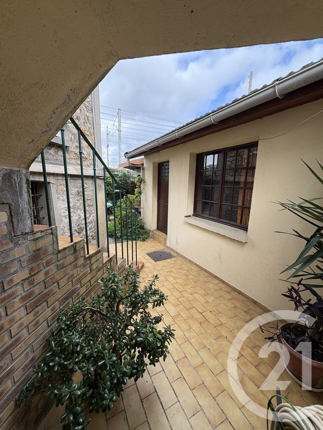 Afficher la photo en grand Maison à vendre - 6 pièces - 115 m2 - Stains - 93 - ILE-DE-FRANCE