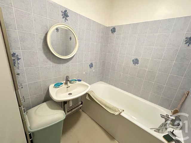 Appartement F2 à vendre - 2 pièces - 43,03 m2 - Stains - 93 - ILE-DE-FRANCE
