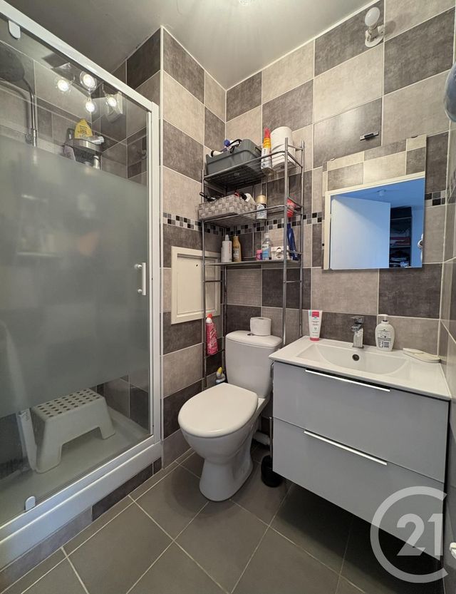 Appartement F2 à vendre - 2 pièces - 44,42 m2 - Stains - 93 - ILE-DE-FRANCE