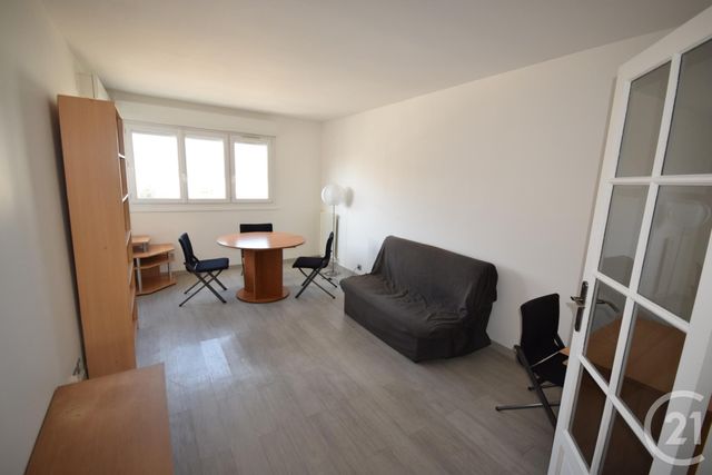 Appartement F2 à louer - 2 pièces - 47,40 m2 - Garges Les Gonesse - 95 - ILE-DE-FRANCE